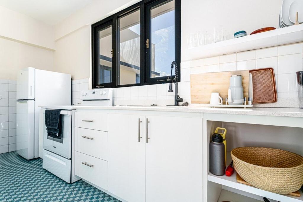Sunny Escape Pool Apartman San Juan Kültér fotó